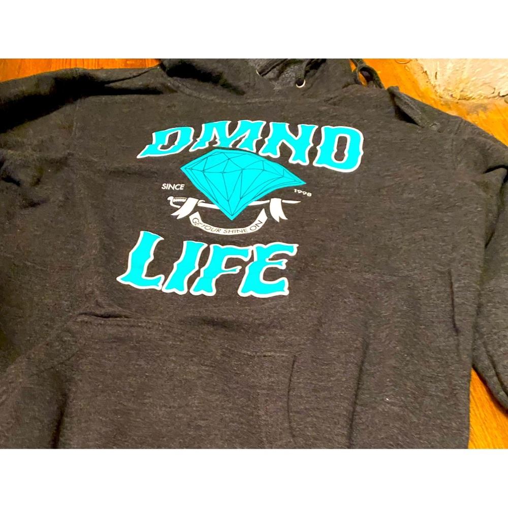 Diamond sweatshirt with hood